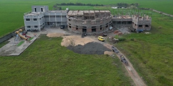 Seconda fase del progetto di realizzazione della scuola S. Cecilia-Sree International School,